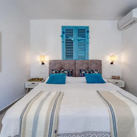 Passion-1 By Interhome