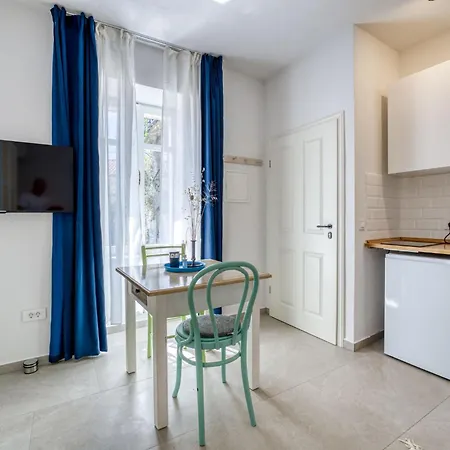 Passion-1 By Interhome